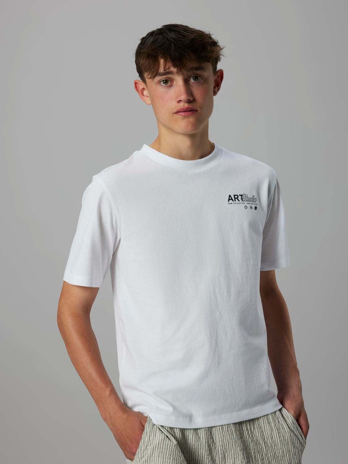 model_shot-detail